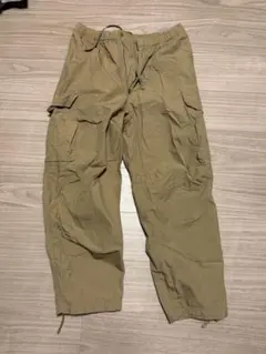 UNIQLO U ワイドフィットパラシュートカーゴパンツ S カーキ