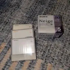 Item thumbnail for item ee22693e-3e1c-42a5-9b2d-eff161e8088b