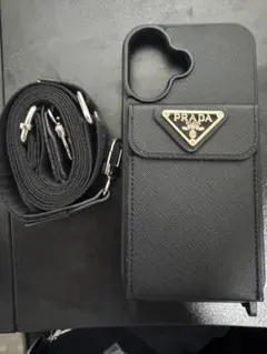 PRADA iPhone16ケース ゴールド