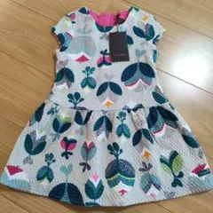 【新品タグ付き】catimini 花柄 半袖ワンピース 4A