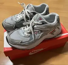 FILA フィラ カタパルト 26㎝　スニーカーのサムネイル