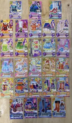 アイカツカード 大量まとめ売り 約160枚 内プレミアムレア レア約20枚 アイカツカード 大量まとめ売り 約160枚 内プレミアムレア レア約20枚