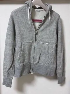 Spick and Span ロゴ裏毛ジップパーカー - メルカリ