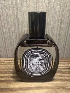 diptyque FLEUR DE PEAU オードパルファンのサムネイル