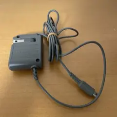 任天堂DS 充電コードのサムネイル