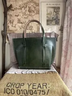 Item thumbnail for item 5ebb9ab4-3d19-4b03-af63-735a9f86fcb6