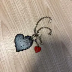 YSL ハート型キーホルダー