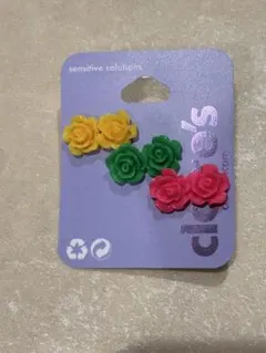Claire's 3ペア ローズピアスセットのサムネイル