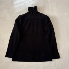 ユニクロ　フリース タートルネック 長袖 黒 ブラック M ニット 防寒 人気