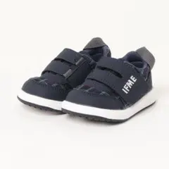 Item thumbnail for item 88a96500-12bc-4943-a4f8-c5f6ef870e3f