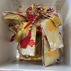 七五三祝い用金色花柄結び帯のサムネイル