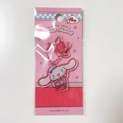 サンリオ シナモン 韓国限定 アクリルキーホルダー ラバーズクラブ