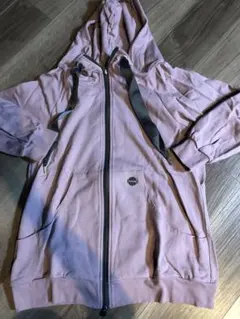 INGEBORG フード付きパーカー