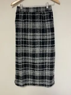 美品　チェックスカート