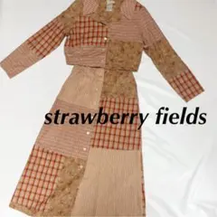 ストロベリーフィールズ　パッチワーク風　上下　セットアップ　花柄　日本製