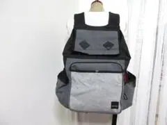ペットパラダイス　4〜8kgまで　ハグ＆リュック　キャリーバッグ　グレー　中古のサムネイル