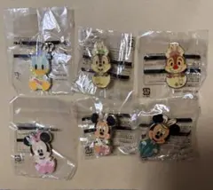 ディズニーピンバッジ、チャームセット