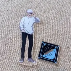 呪術廻戦 ドンキ　描き下ろしBIGアクリルスタンド　五条悟