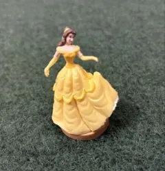 『美女と野獣』のプリンセス、ベルのフィギュア
