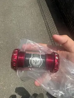 Chris King クリスキング ボトムブラケット レッドのサムネイル