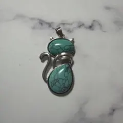 ターコイズ☆猫☆ネックレストップ☆ペンダントトップ天然石パワーストーン