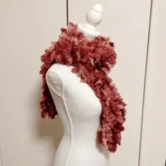 ハンドメイド＊フリンジたっぷり ボリューミーなファーマフラー(赤系グラデ)