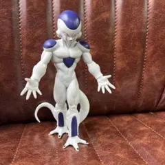 フリーザー　フィギュア
