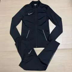 美品 ナイキ DRY-FIT ジャージ 上下セット ワンポイント ブラック S