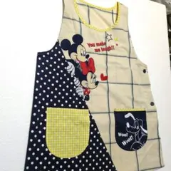 ★ミッキー・ミニー　エプロン 　ディズニー　保育士