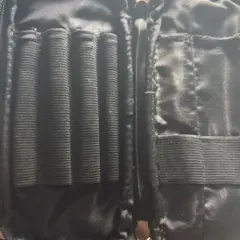 黒い小型筆箱 ジッパー付き