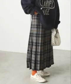 forksy. プリーツロングスカート
