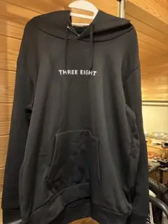 THREE EIGHT ブラック パーカー