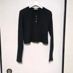 イング　ブラックカットソー