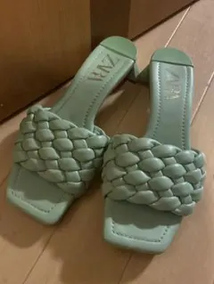 Item thumbnail for item 679b2099-70d4-4a50-b07f-052645b0bbb8