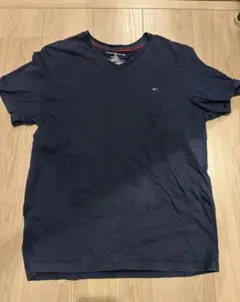 TOMMY HILFIGER ネイビー Vネック Tシャツ M