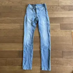 ARMANI EXCHANGEスキニーデニム 24Rのサムネイル
