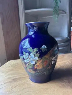 九谷焼 花瓶 明陶窯 壺型耳付 孔雀と桜•牡丹 金彩 - メルカリ