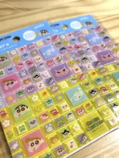 《正規品》クレヨンしんちゃん タイルシール きらきらラメ入り 2枚セット