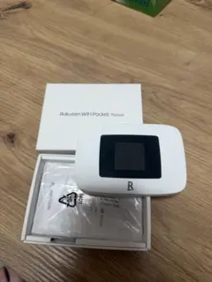 Rakuten WiFi Pocket Platinum 本体のサムネイル