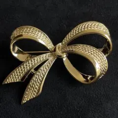 【34】NINA RICCI ニナリッチ　ゴールドリボンブローチ　ヴィンテージ