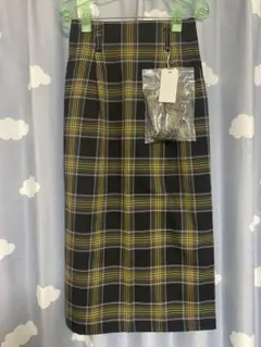 新品未使用タグ付き品⭐︎LOWRYS FARM チェック柄タイトスカート　イエロー