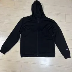 Champion 黒ジップパーカー 品番:C3-QS108のサムネイル