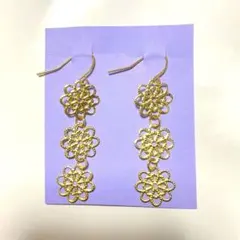 No.35ハンドメイド　花　ピアス　イヤリング　小ぶり　まとめ売り可能