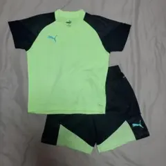 PUMA キッズ セットアップ Tシャツとショーツ