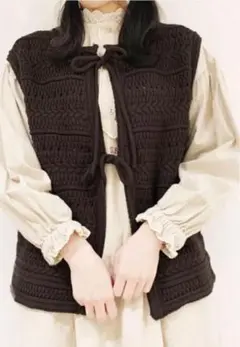 前後着　リボン　かぎ針風ニットベスト サマンサモスモス　チャコール