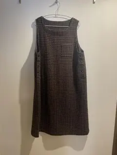 ノースリーブひざ丈ワンピース ダークブラウン