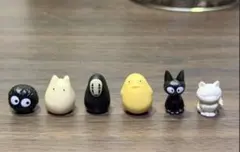 ジブリ フィギュアセット(トトロ,まっくろくろすけ,ジジ等) - メルカリ