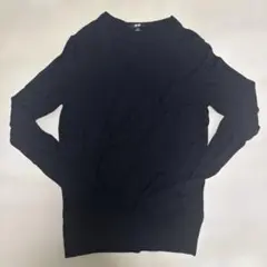 ユニクロ　薄めウール100%ニット