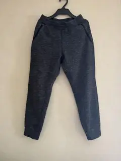 スエットパンツ (ユニクロ)