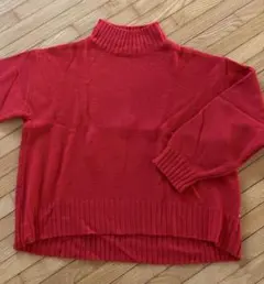 ⭐︎新品⭐︎ パフィーハイネックセーター　レッドL